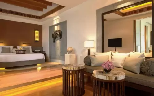 Amatara Wellness - Cape Panwa Suite Bed